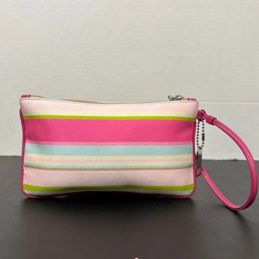 Y2K Vintage Coach Soho Hamptons Legacy Pastel Stripe Buckle Wristlet Pink Strap - Picture 2 of 7